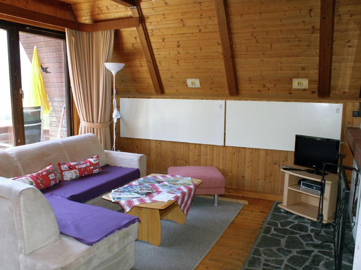 Holiday Home In Jenig Carinthia With Pool Eksteriør billede